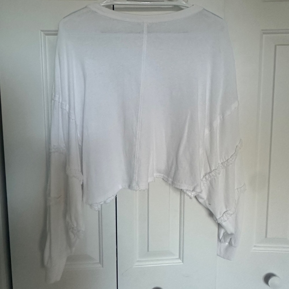 Free People Lightweight Oversized White Cropped Pullover